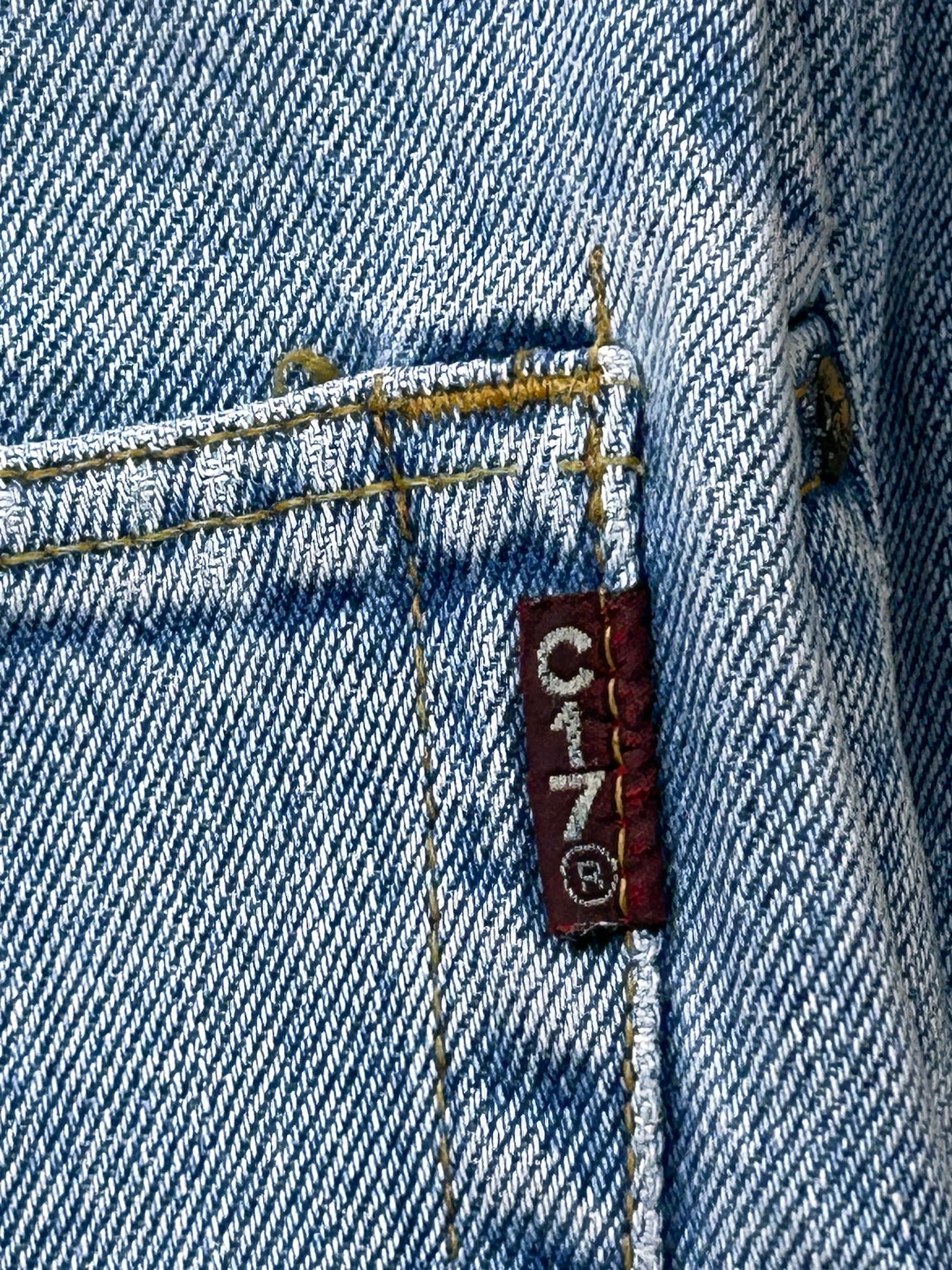 Pantalones vaqueros C17. Made in France. Talla 32 europea