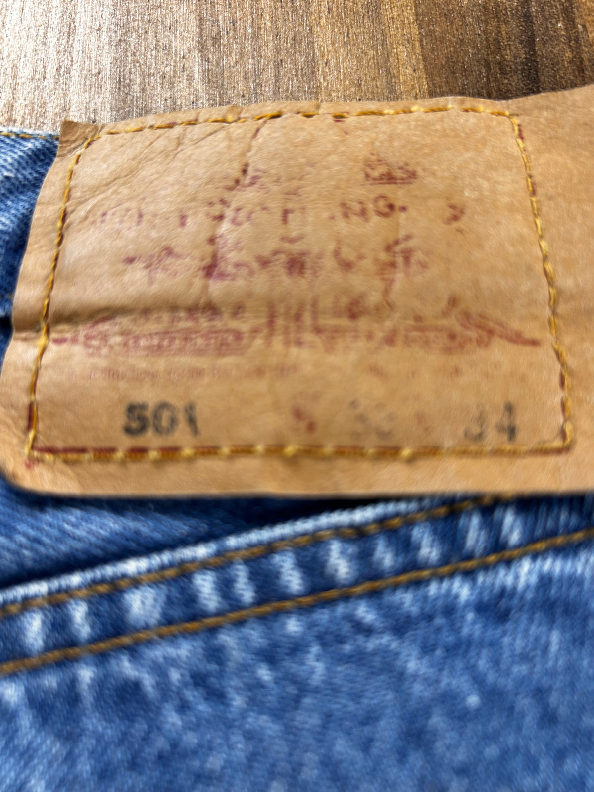 Pantalón vaquero Levi's 501 Vintage 1993 Made in USA - Custom Cropped & Tapered (W33)