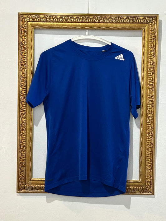 Camiseta deportiva azul Adidas