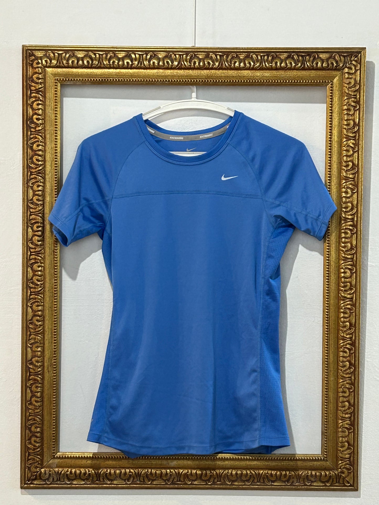 Camiseta de deporte femenina Nike